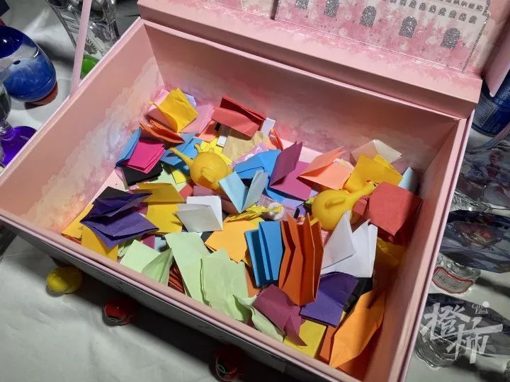盲盒|花1元钱，抽个盲盒脱单？光顾的大多是95后、00后