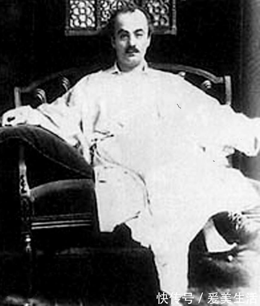 沙与沫|伟大的东方诗人纪伯伦,这十句唯美诗句,充满哲理与博爱,收藏了