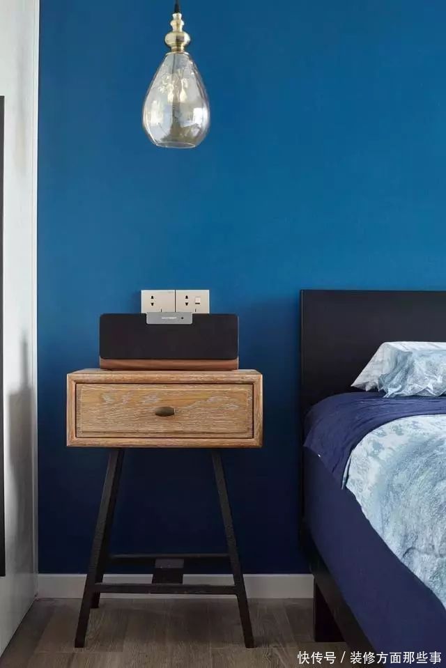 三居室|简洁、质朴的北欧三居室,银灰色与原木的搭配,效果也挺时尚