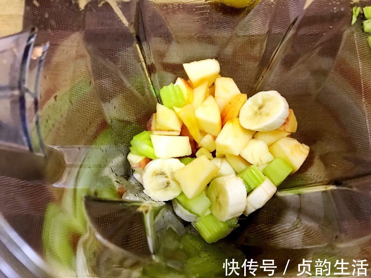 香蕉|天气热没有胃口,做一杯苹果香蕉芹菜汁,营养丰富,酸甜好喝