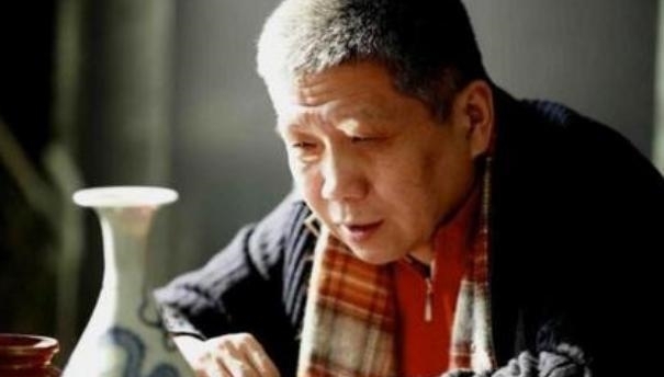 马未都:溥仪妹妹街边摆摊,我拿出一官窑瓷器,她连正眼都没看