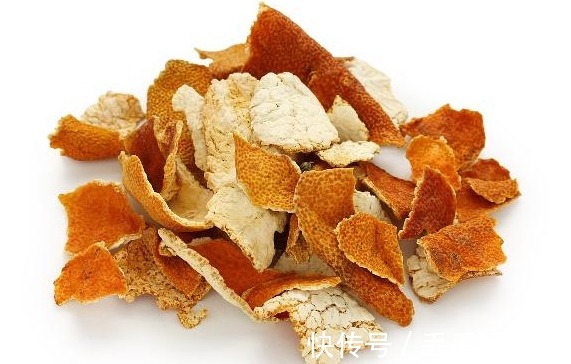 毒素|肝不好的人,牢记“常吃1红,多喝3水”,肝脏可能会“报答”你