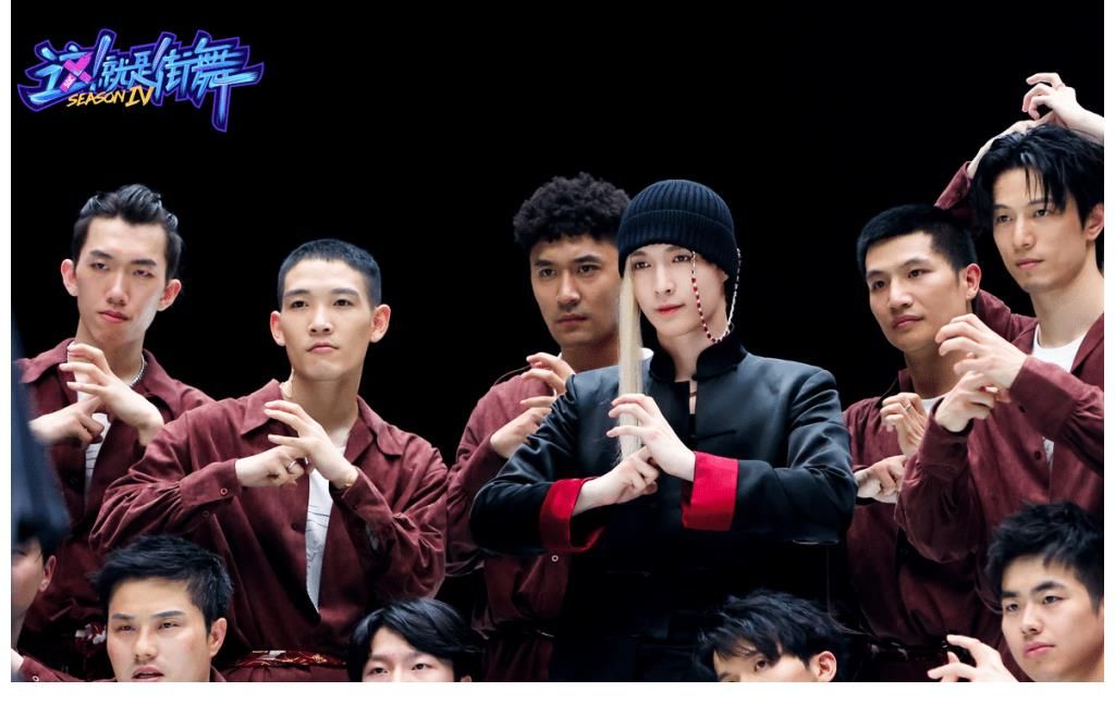 业务能力|综艺节目火爆半边天了,前面有哥哥撑场,后有小鲜肉热舞