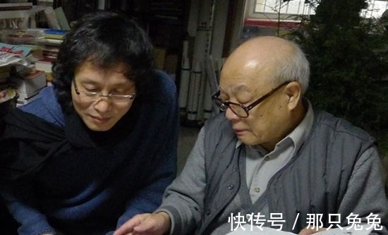 年代|弟子回忆80年代的欧阳中石:写书法一细节,瞬间让我顿悟!