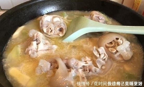 孩子|4岁女童脾胃衰弱，育儿主任：3种食物或会“毁掉”孩子胃脾