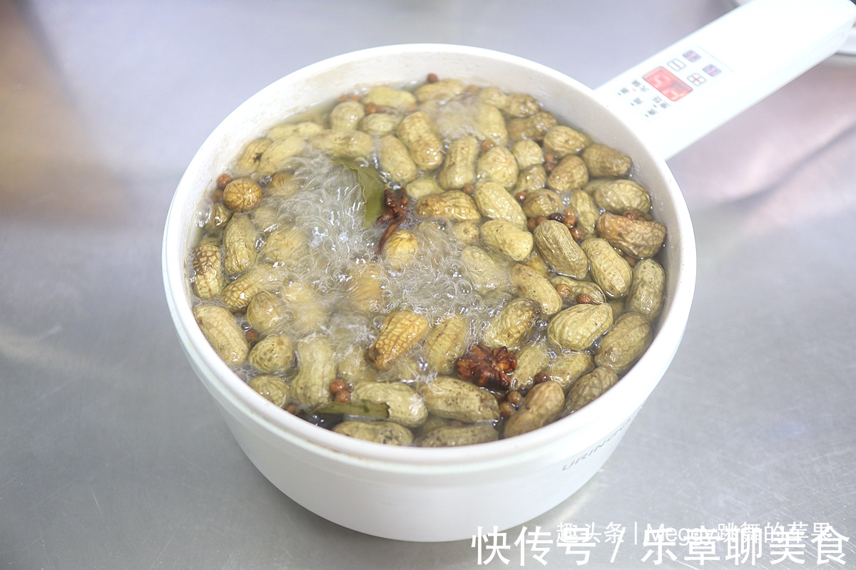 浸泡|夏天最爱的卤花生，直接冷水下锅煮就错了，多一步香糯入味