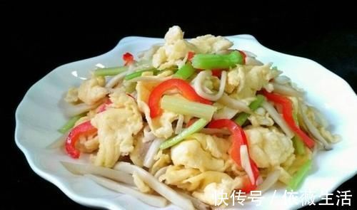 鸡蛋不再炒西红柿，与“它”搭配更香更美味，营养价值高