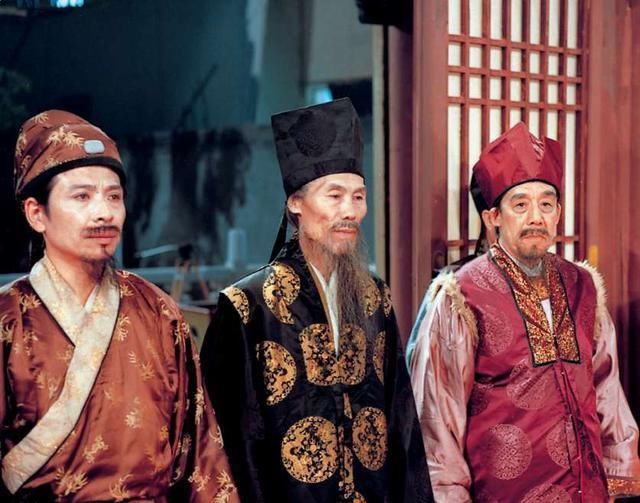 贾珍|惜春的母亲是谁贾敬出家和惜春被寄养都与她有关