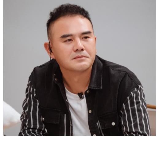 朱雅琼再谈与王秋雨19年恋爱，直言还是很爱，网友：还是不清醒