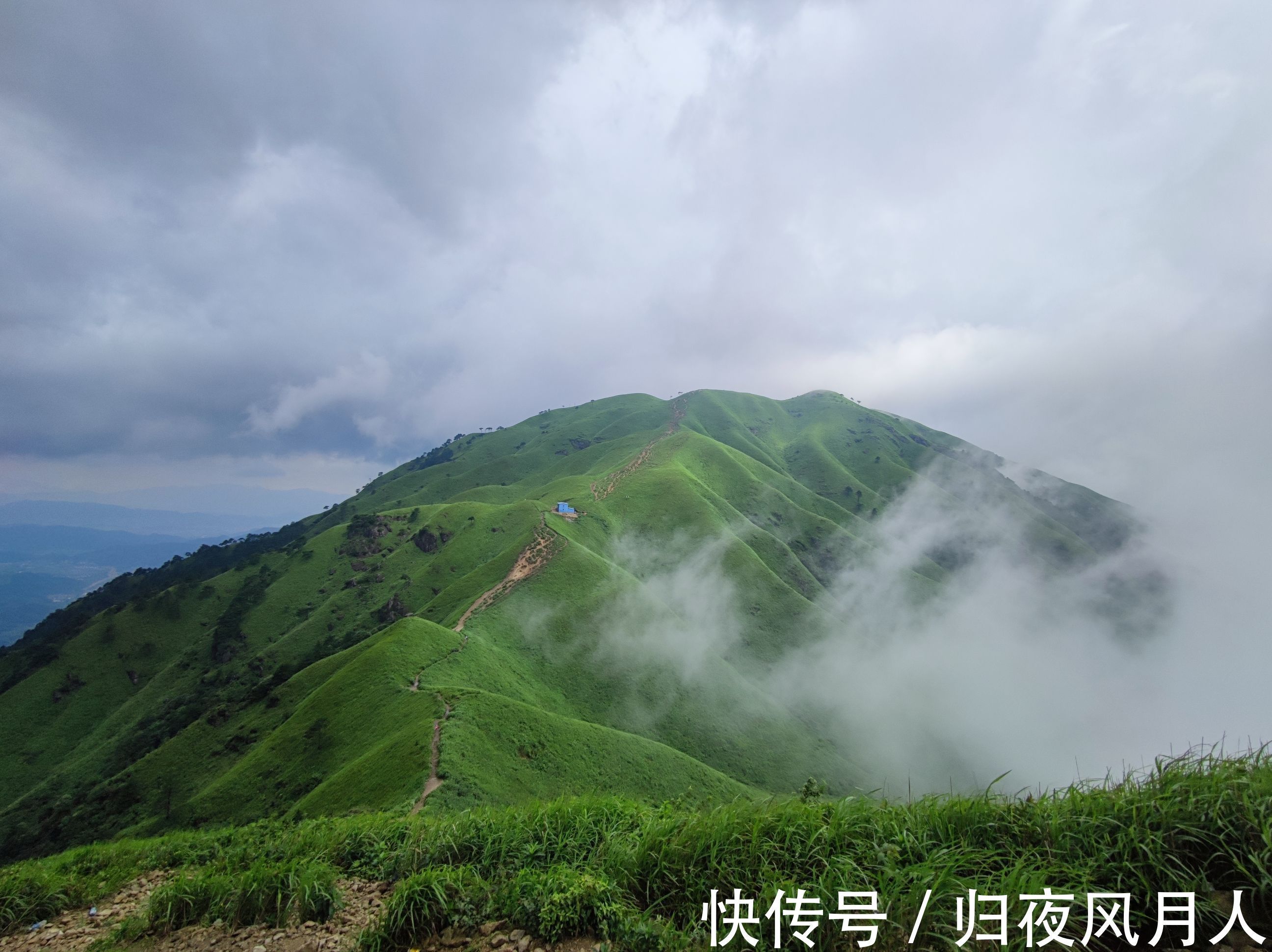 金顶|记录一次说走就走的武功山徒步之旅