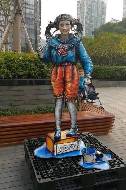 |搞笑图片幽默段子笑话哈哈,哪个有才的人帮小猫咪摆的姿势呢