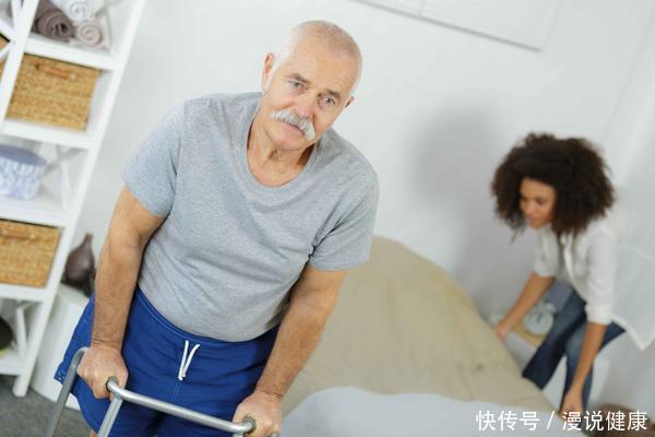 智力障碍|脑梗并非总搞“突然袭击”!一旦出现这4个迹象,请及时就医检查