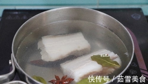 香料|蒜泥白肉，喜欢吃，我教你做，简单几个步骤，比饭店的还好吃