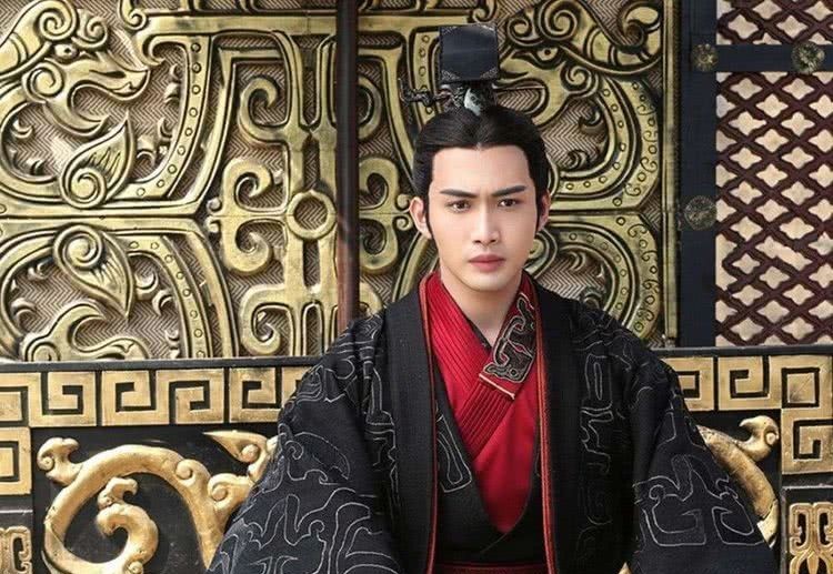 秦始皇|秦始皇执着长生不老,并非鬼迷心窍,全因他看到一般人看不到的景象!