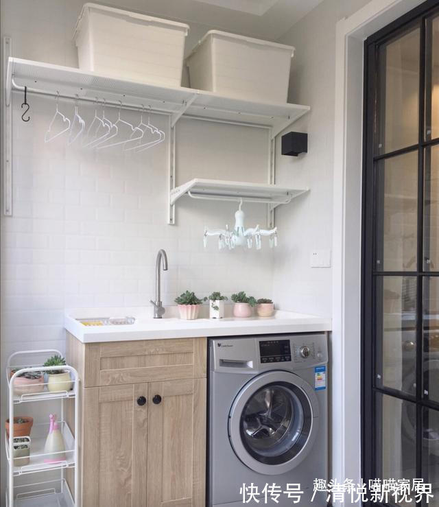 占地方|阳台别装传统晾衣架了，现在流行装这种，方便实用，还不占地方