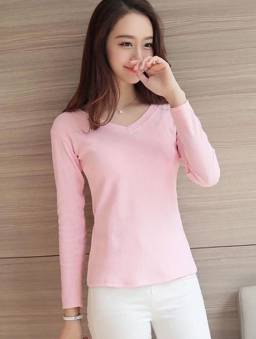  底裤|小姐姐爱穿紧身打底裤，美观腿如此迷人，低调不失时尚！