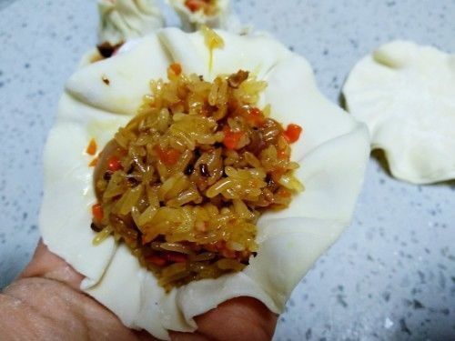 饺子皮|宝藏小吃烧麦,做法很简单,多做一点冷冻起来,想吃蒸一下就行