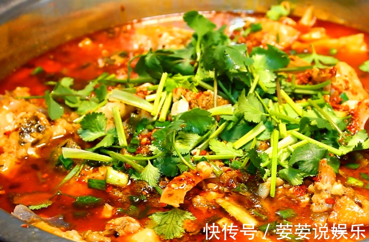 大厨教你麻辣豆腐鱼家常做法，入口满嘴麻辣鲜香，一次4斤吃不够