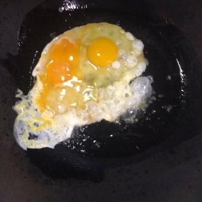 视网膜病变|超高评分的——大排档同款炒米粉