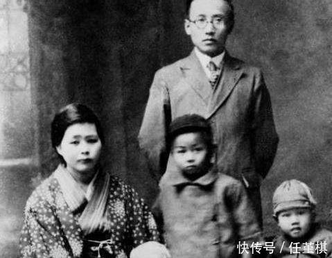 郭沫若去世后,妻子整理遗物时发现几封书信,看后便上吊自杀