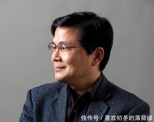 网络空间|余秀华:我是看不起汪国真的,因为他写的诗没有什么流传的价值
