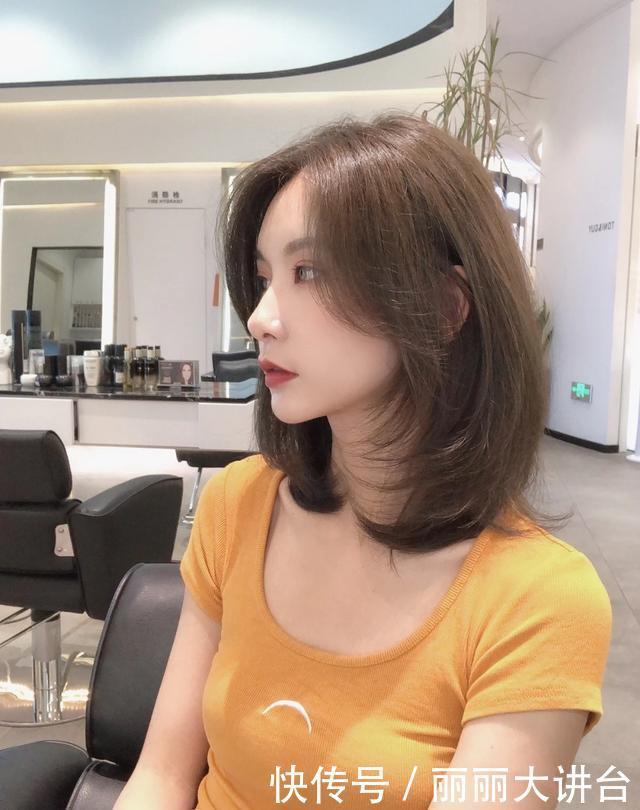 发型|2021发型别瞎剪,15款流行发型送给你,显瘦显时尚
