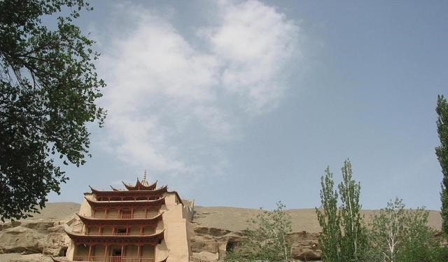 佛教|三大石窟首次联袂开展,佛教为何造像石窟展览需要什么高科技