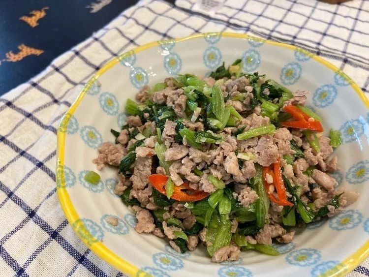 地方|雪菜炒肉沫家常做法,下饭入味,做法简单,颇具特色的地方美味