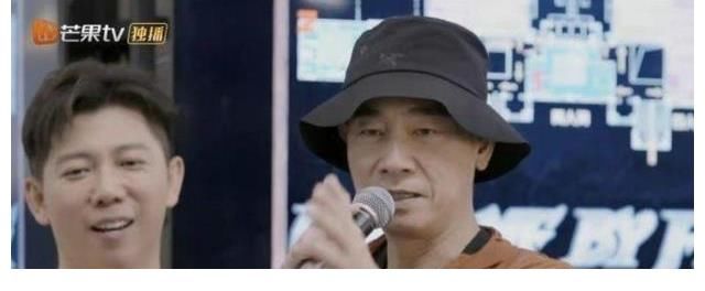 陈小春体验乡村教师，被点名逼疯，没一个名字都没念对，小朋友都看不下去出来纠正了