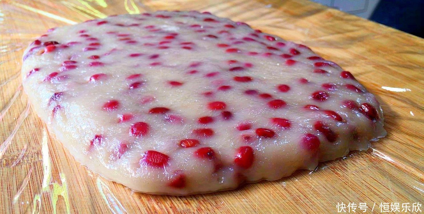  糯米别做糍粑了，加一碗红豆，孩子最喜欢了，吃上一次念念不忘