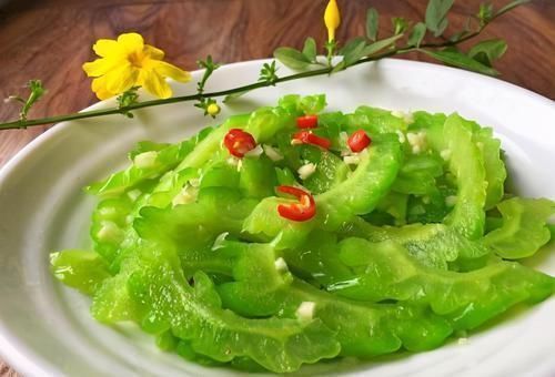 延缓衰老|想长寿的话，要常吃以下食物，排毒润肤，淡化色斑，延缓衰老