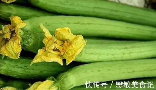 买丝瓜，要分清“有棱”和“无棱”，口感差别大，弄懂再买不吃亏
