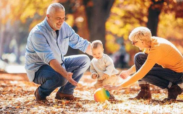 儿媳妇|研究表明，老人退休后，越“带娃”越会闹出家庭矛盾，原因有三