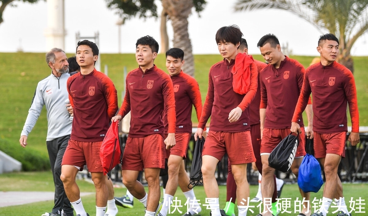 集训|李霄鹏日子不好过了,首期集训人数曝光,球迷骂声一片:选秀吗?