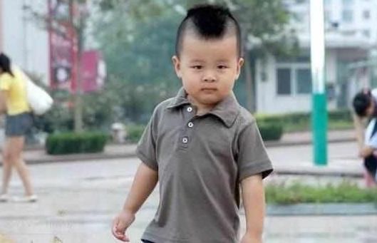 老人|夏天带娃，别轻信老人的4个经验之谈，看似对孩子好，实则坑娃！