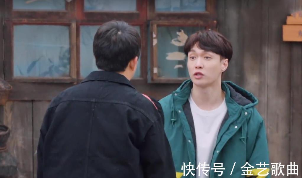 犯规|《向往5》热度未消，张艺兴就开录另一档综艺，新发色帅到犯规