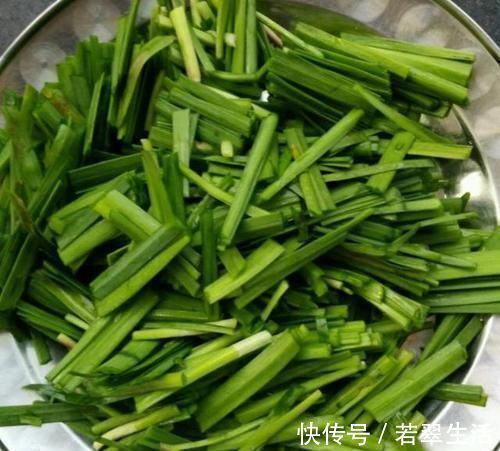 此菜被称为“清肠高手”,每天吃一盘,润肠排臭便,腰围变细2圈