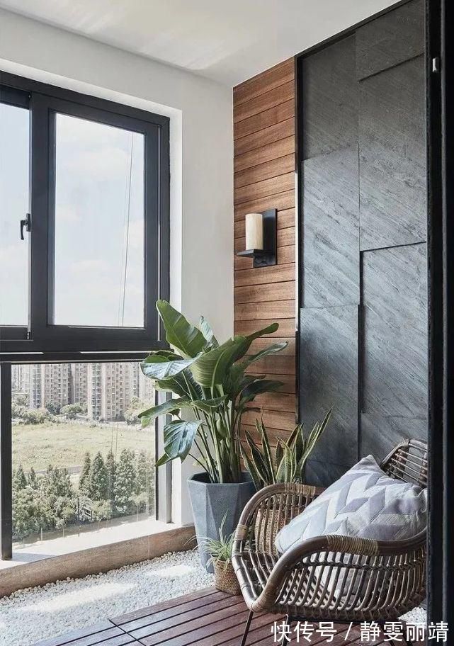 阳台|越来越多人阳台不铺瓷砖，如今用它来代替，太聪明了