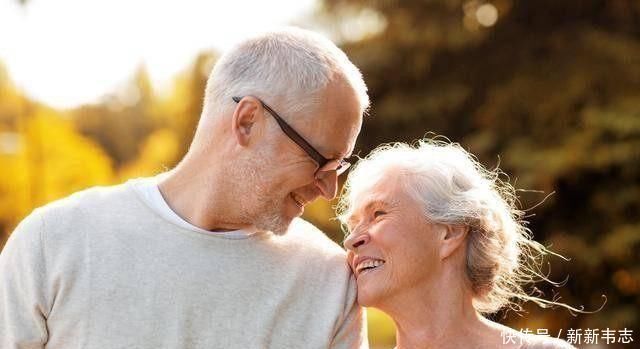 为什么很多老人挺过了70岁,就容易长寿呢答案其实很简单