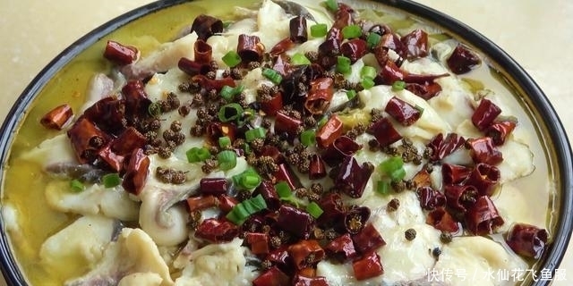 正宗|大厨教你酸菜鱼正宗做法:全程详细讲解,肉质滑嫩,酸辣爽口超香