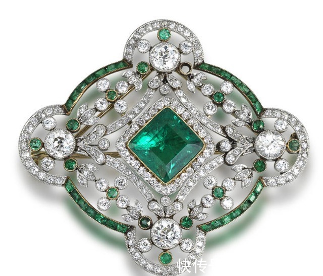 英女王 蕾丝只能做裙子珠宝亦可如蕾丝般精致浪漫!