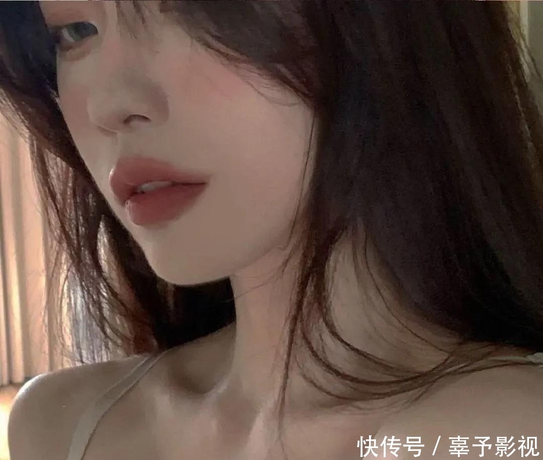 又纯又欲的女头，绿茶女头：超可爱的发圈文案