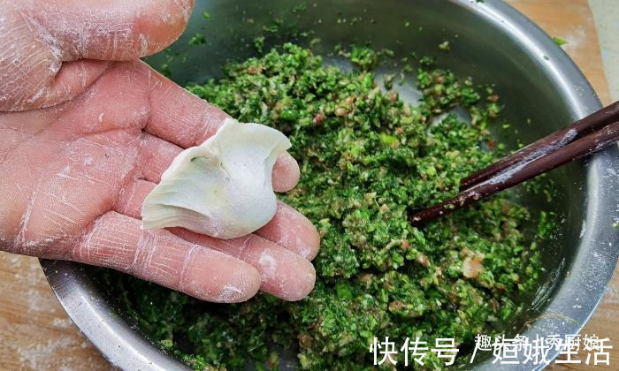 荠菜|秋天，用此菜包饺子，比萝卜白菜营养，比韭菜鲜，再不吃就过季了
