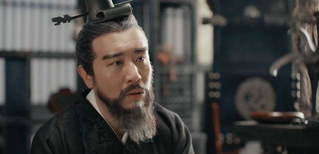 汉室|三国的一位汉室后裔，智谋不输郭嘉，辅佐曹魏三位君主！