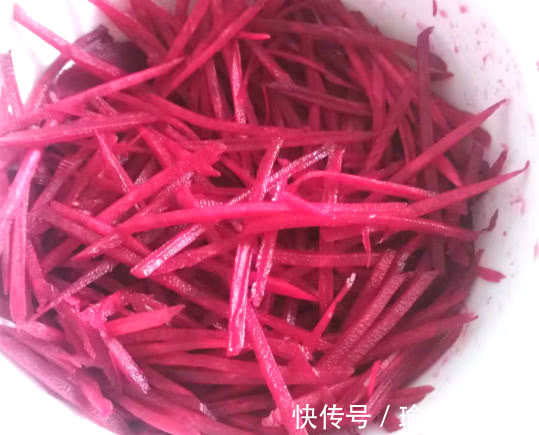 红菜根|这菜是“补血能手”,比阿胶都养人,刮脂瘦肚子,美白补水皮肤好