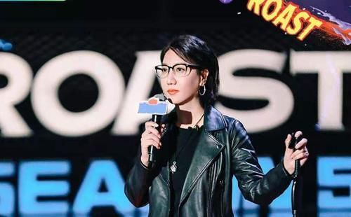 “李诞抄袭”扯下《吐槽大会》剧本遮羞布，选手真实实力出人意料