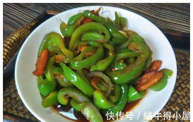 香气|青椒炒肉,先放青椒还是先放肉?按照大厨的做法,出锅香气扑鼻
