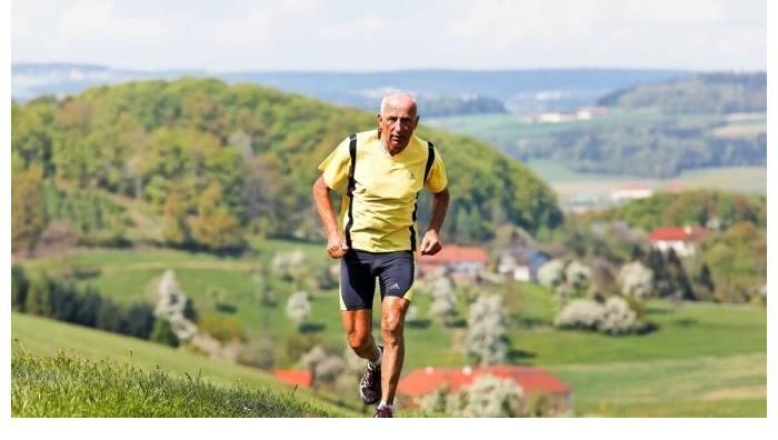 维生素d|世卫组织呼吁停止食用,比味精还伤骨骼,劝告家人:尽早撤下餐桌