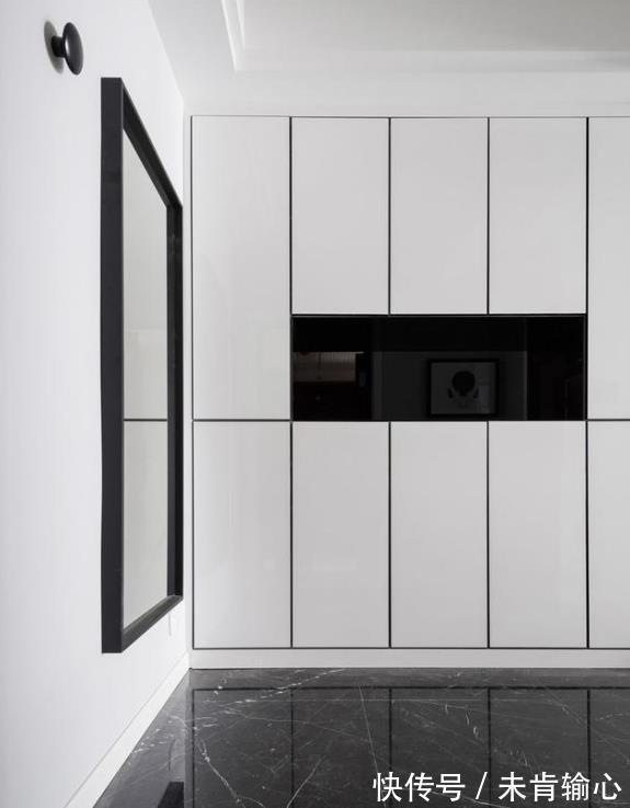 榻榻米|170㎡现代风格四居室,黑白撞色随处可见,整体房间质感十足