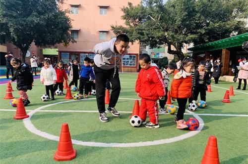 广汉三幼开展新教师汇报展示活动